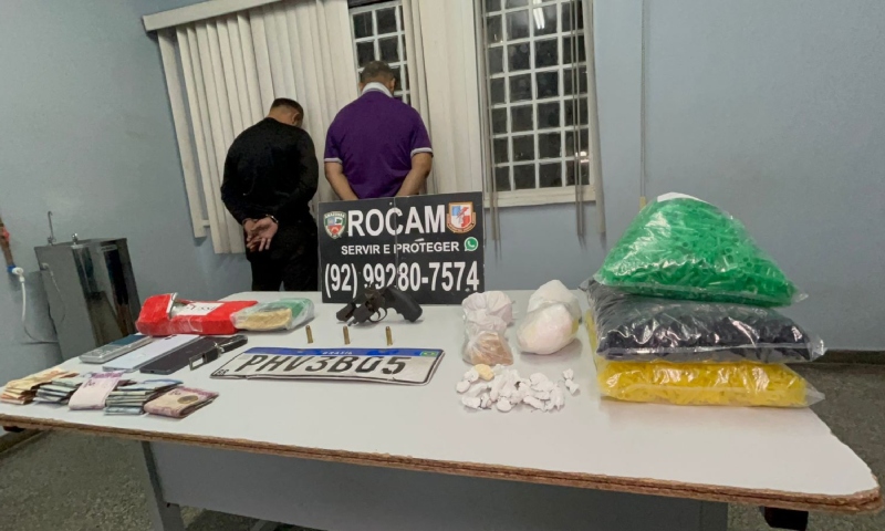 Vulgo ‘MK’ e ‘Marcelinho’ são presos com arma e drogas na ZL de Manaus; veja vídeos