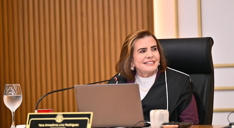 Presidente do TCE-AM busca garantir o cumprimento da decisão do STF sobre transparência em emendas