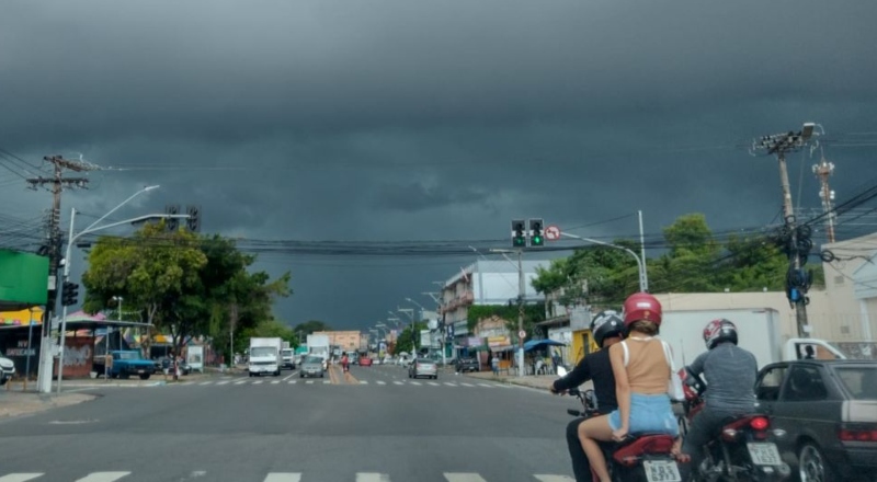 Lá vem ela: Manaus tem previsão de chuva forte e tempo abafado nesta quinta-feira (13)