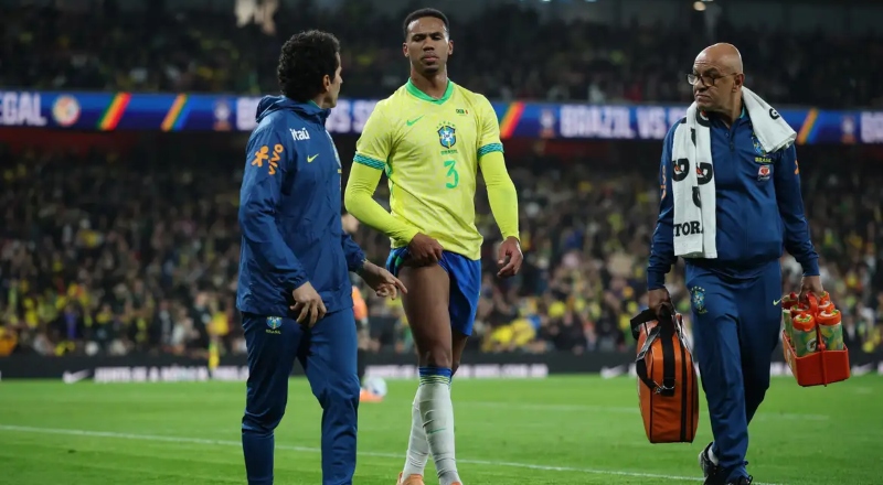 Zagueiro Gabriel Magalhães é cortado da seleção brasileira