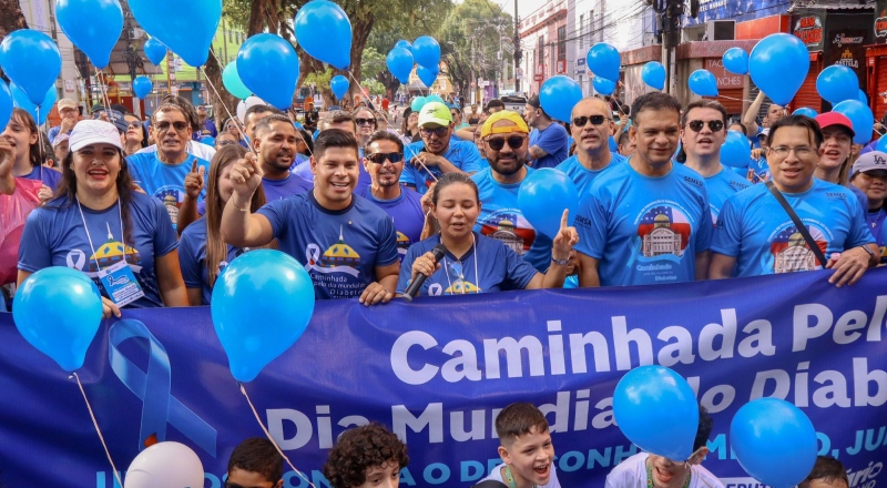 Em caminhada pelo Dia da Diabetes, deputado estadual Mário César Filho, defende acesso irrestrito à insulina no AM