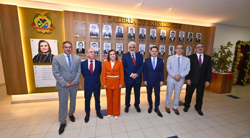 TCE-AM reinaugura galeria dos ex-presidentes como parte das ações pelo aniversário de 75 anos