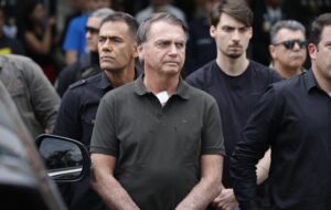Jair Bolsonaro é preso preventivamente a pedido da PF em Brasília