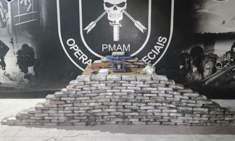 Homem é preso com 210 kg de drogas em Manaus
