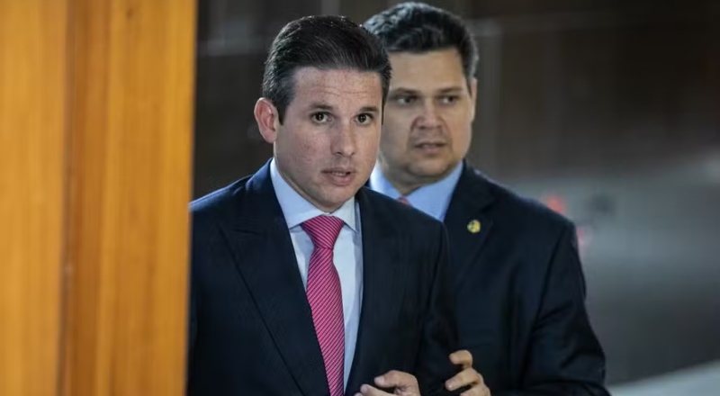 Motta e Alcolumbre decidem não ir à cerimônia de isenção do Imposto de Renda