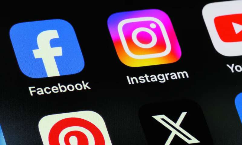 Flórida libera lei que proíbe menores de 14 anos nas redes sociais