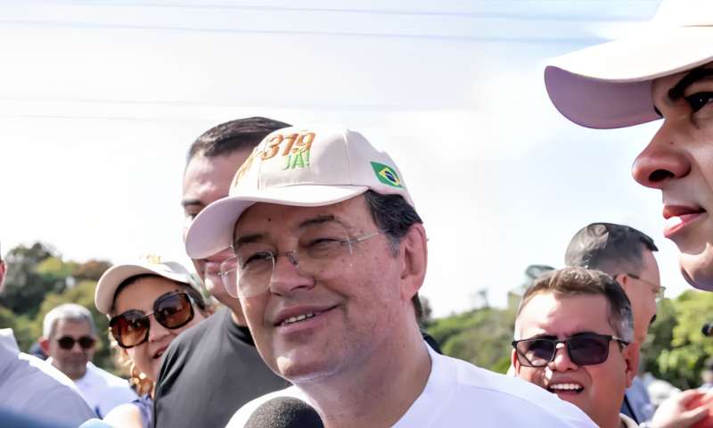 Congresso derruba veto presidencial que dificultava manutenção da rodovia BR-319