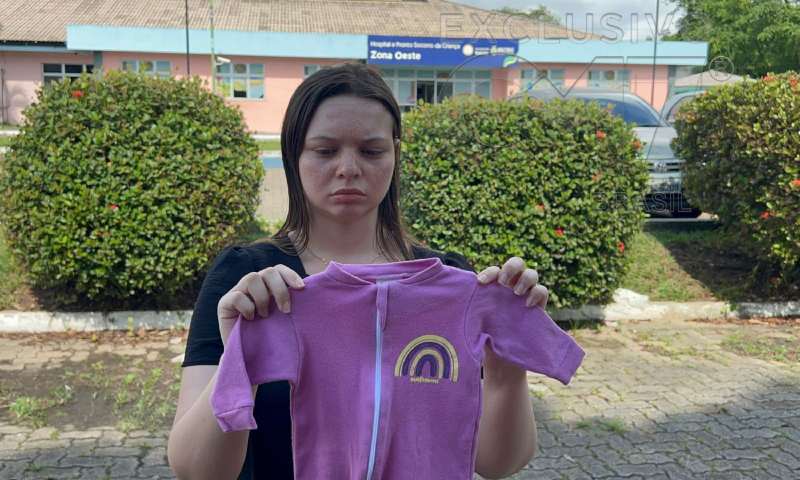 “Mataram a minha filha aqui dentro”: aos prantos, mãe acusa Hospital e Pronto-Socorro da Criança de negligência