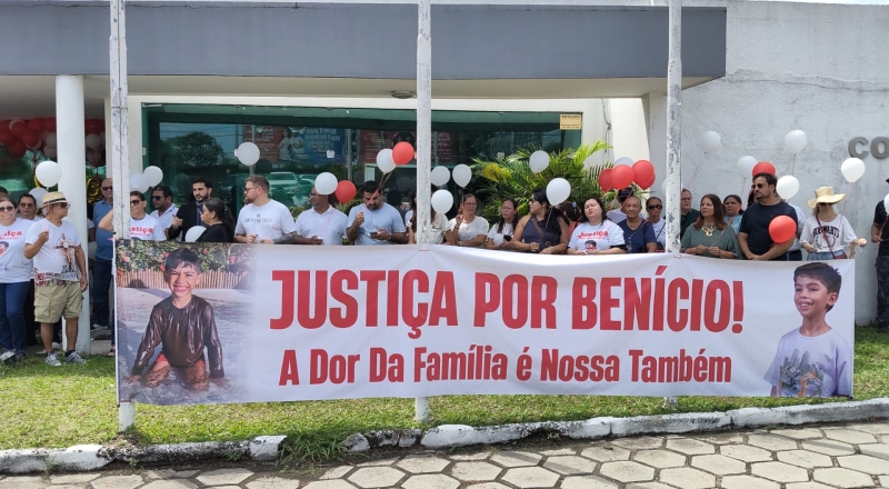 Caso Benício: família protesta por Justiça nesta segunda (1º) em frente ao Conselho de Medicina do AM