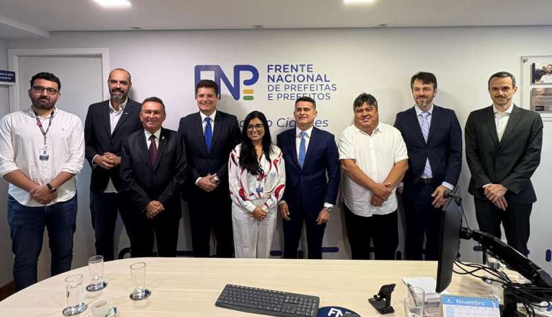 Presidente David Reis participa de articulação nacional para corrigir distorções que afetam Manaus há décadas