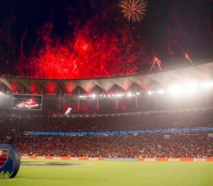 Flamengo quebra recorde e faz história em casa: maior público desde 2013 marca conquista do Brasileirão