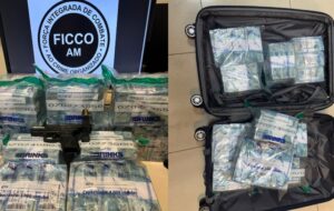 PF e ROCAM prendem três homens com R$ 2,5 milhões em mala durante ação contra lavagem de dinheiro em Manaus; veja vídeo