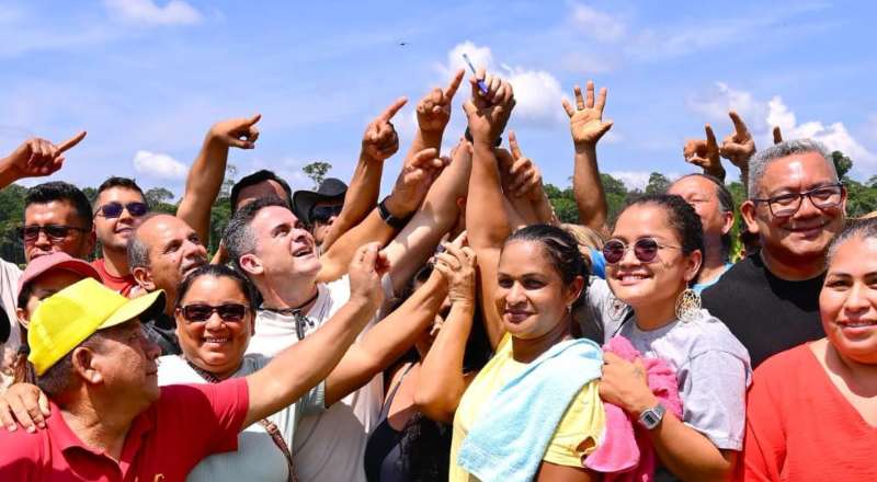 Prefeitura inicia pavimentação do ramal Água Branca 2 e emociona moradores da zona rural; veja vídeo