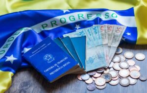 Governo Federal confirma salário mínimo de 2026 para R$ 1.621, reajuste de R$ 103