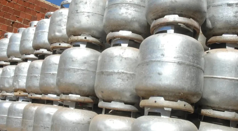 Beneficiários com NIS final 3 recebem Auxílio Gás nesta sexta-feira (12)