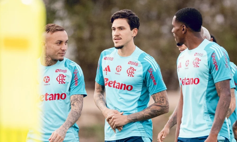 Escalação do Flamengo: Filipe Luís deve fazer mudanças no time titular para semifinal do Mundial