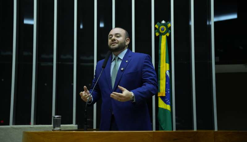 Projeto de Fausto Jr. propõe atendimento psicológico e psiquiátrico de forma remota pelo SUS