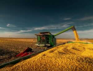 Agronegócio mantém patamar alto em 2025, mas clima pode freiar crescimento em 2026
