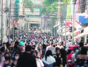 Injeção de R$ 81,7 bilhões: novo salário mínimo de R$ 1.621 impulsionará a economia em 2026, diz Dieese