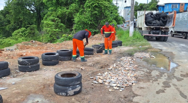 Prefeitura de Manaus desmonta mais de 600 lixeiras irregulares em dezembro
