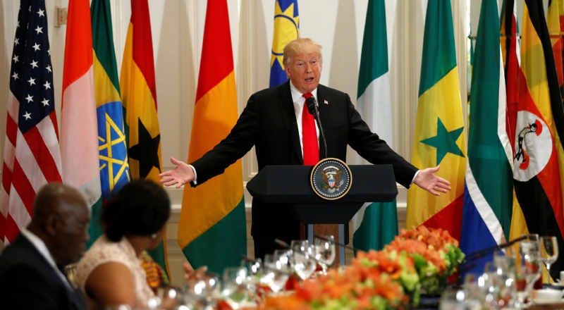 Países Africanos proíbem entrada de cidadãos americanos em retaliação a restrições de Trump