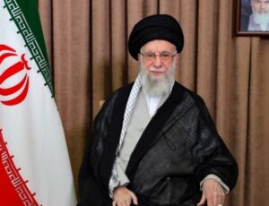 Urgente: Israel diz que líder aiatolá Ali Khamenei foi morto em ataque conjunto com EUA; Irã nega
