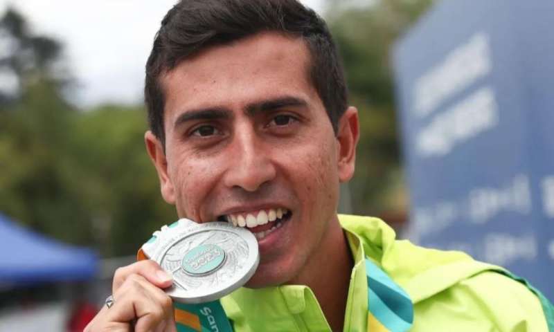 Brasileiro Caio Bonfim ganha prata em etapa mundial da marcha atlética na China