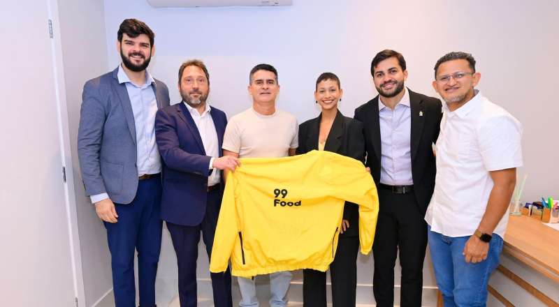 Prefeito David Almeida firma parceria com a 99 e anuncia implantação de ponto de apoio a motociclistas em Manaus