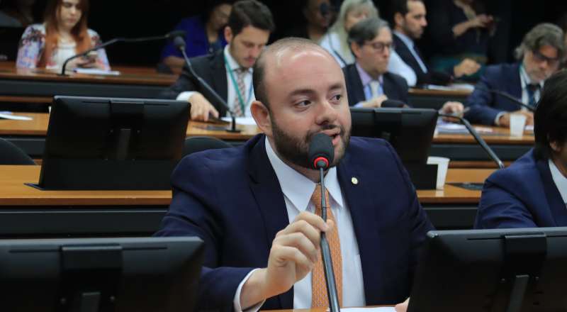 Deputado Fausto Jr. apresenta PL que reforça a proteção de crianças e adolescentes e previne crimes de exploração sexual
