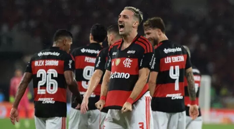 No Maracanã lotado, Flamengo derrota o Remo e encosta na liderança do Brasileirão
