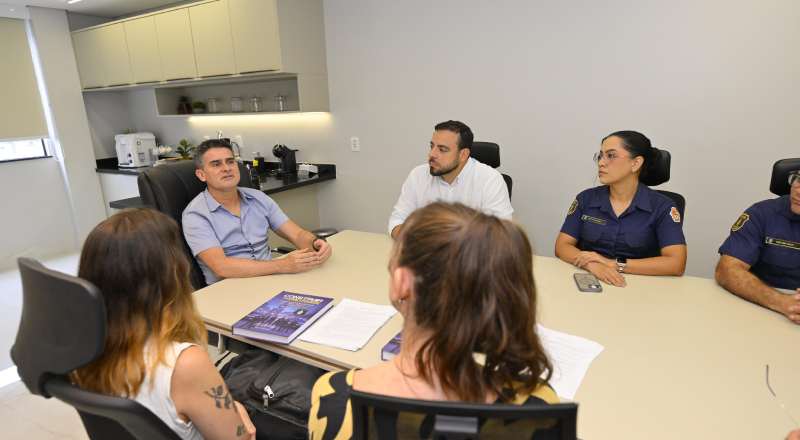 David Almeida coloca Manaus entre as referências nacionais e leva modelo da Guarda Municipal ao Ministério da Justiça