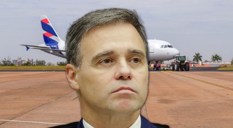 Avião com André Mendonça tem decolagem abortada após falha mecânica