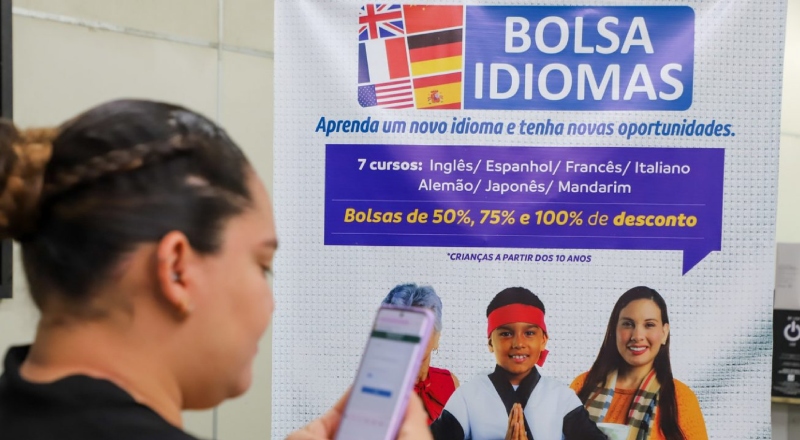 Editais para Bolsa Idiomas e Pós-Graduação são lançados nesta quinta (26) em Manaus