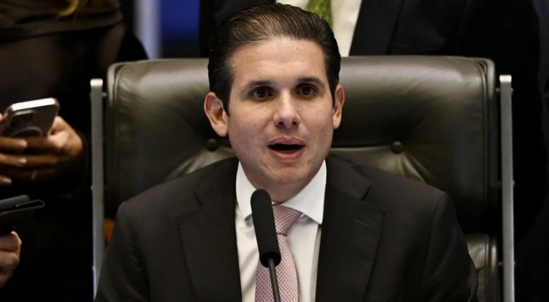 Proposta sobre redução de jornada está acima da disputa política neste ano, diz Hugo Motta