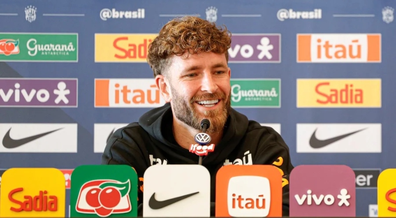 Léo Pereira avalia estreia pela Seleção Brasileira e vê saldo positivo após derrota para a França