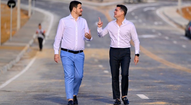 Prefeito David Almeida entrega nova via na zona Norte que interliga as avenidas Governador José Lindoso e Timbiras
