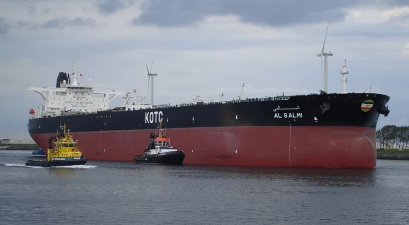 Ataque do Irã atinge petroleiro em Dubai e provoca incêndio