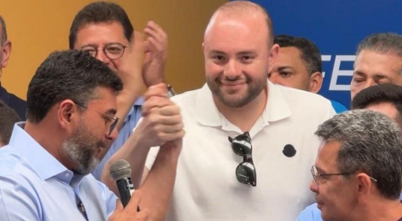 Deputado Fausto Jr. anuncia pré-candidatura à reeleição para a Câmara Federal