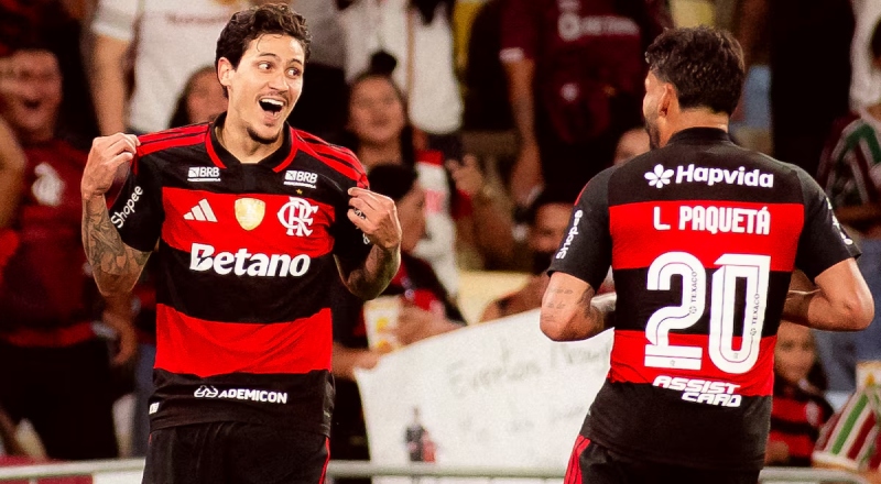 Com dois gols de Pedro, Flamengo vence Fluminense pelo Brasileirão