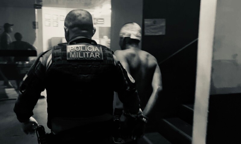 Homem é espancado ao tentar abusar de menina no Jorge Teixeira; veja vídeo