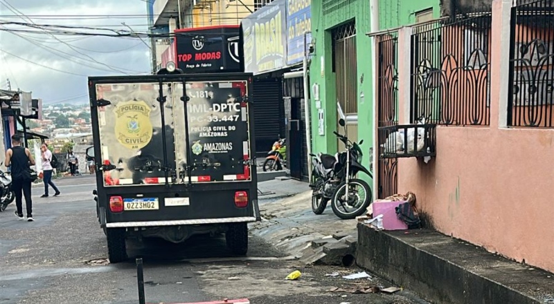Urgente: homem é assassinado pelo ex da atual companheira no Mutirão; veja vídeo