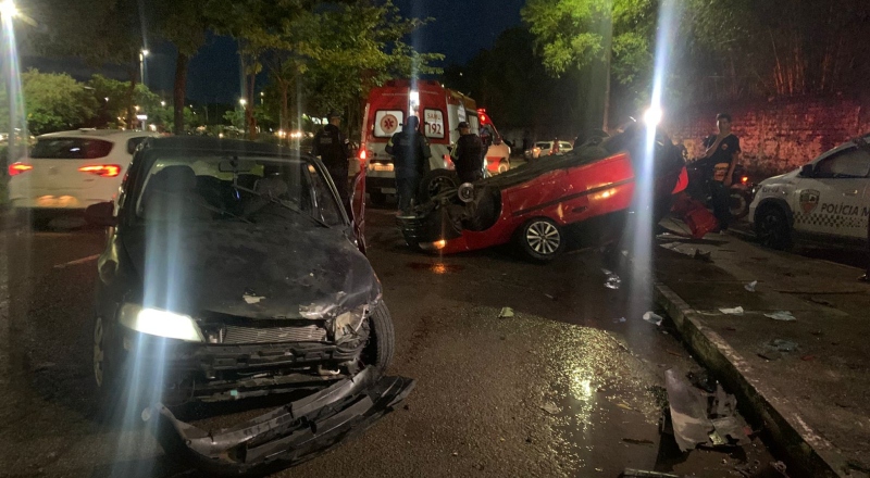 Urgente: grave acidente na Manaus 2000 deixa motorista em estado grave; veja vídeo