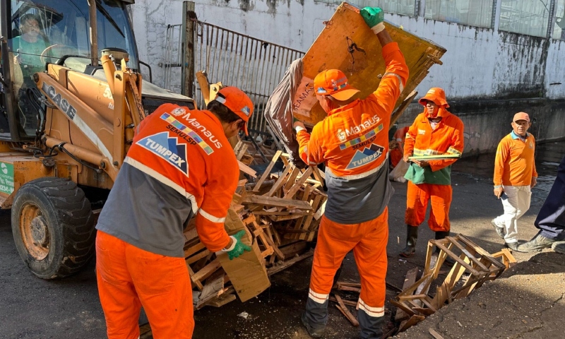 Manaus supera média nacional e se destaca na coleta de lixo domiciliar, aponta IBGE
