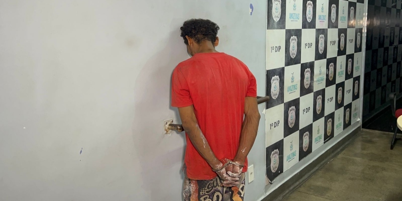 Suspeito de cometer abusos é preso em Manaus; veja vídeo