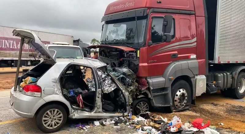 Tragédia: seis pessoas da mesma família morrem durante acidente em rodovia em MG