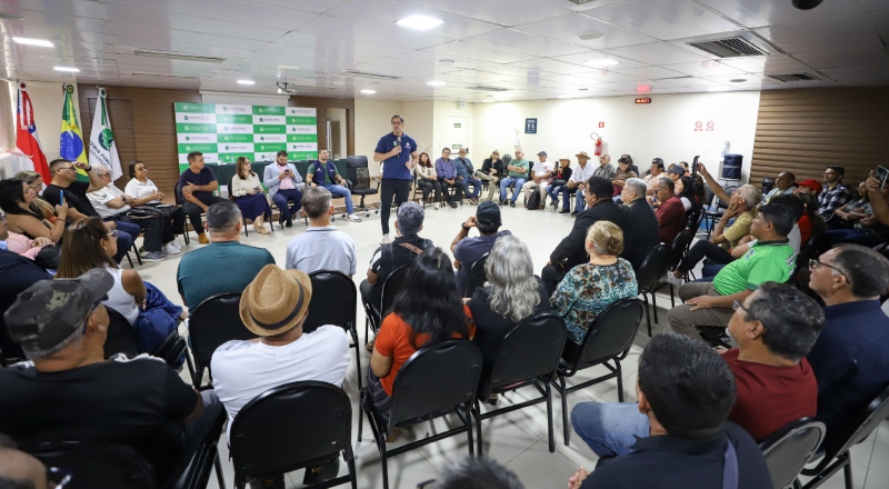 Defensoria reúne com 80 lideranças comunitárias para definir calendário de ações itinerantes no Amazonas
