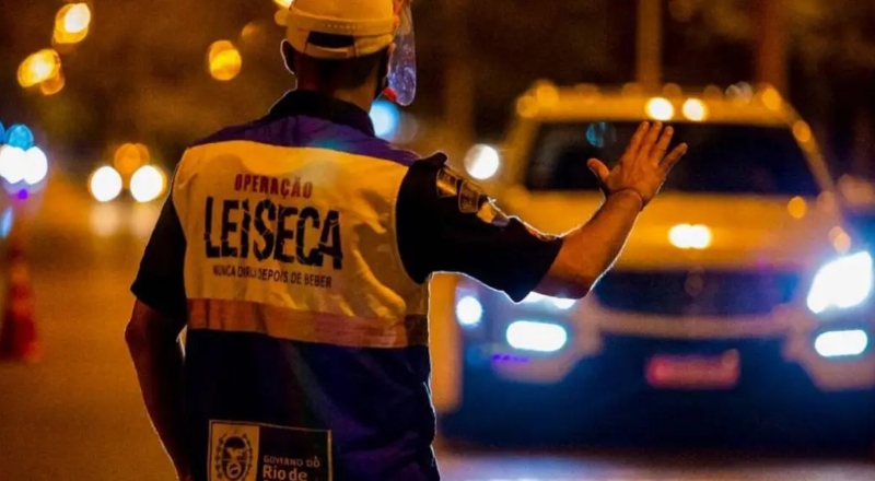 Lei Seca: projeto prevê que motorista pague multa de R$ 29 mil e fique 10 anos sem CNH