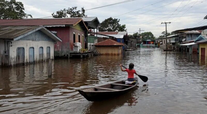 Cheia dos rios já afeta 133 mil pessoas e deixa 15 municípios em emergência no Amazonas