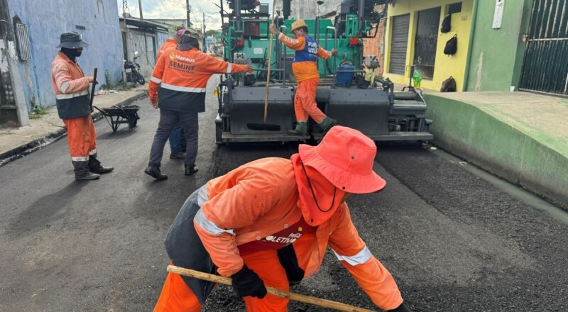 Prefeitura de Manaus inicia recapeamento na zona Leste com 100 toneladas de asfalto