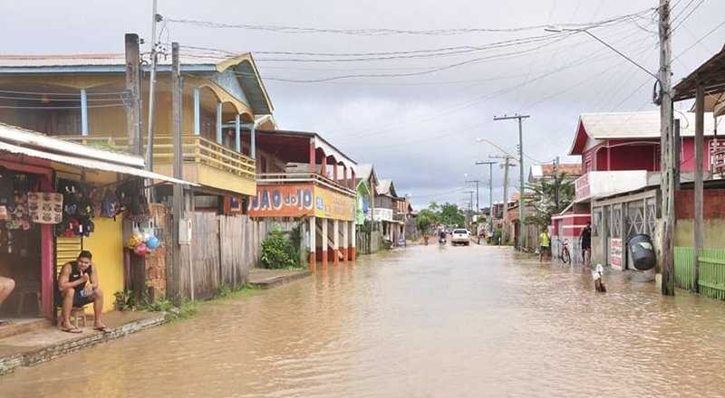 Cheia dos rios no Amazonas já afeta 133 mil pessoas e coloca 16 municípios em emergência